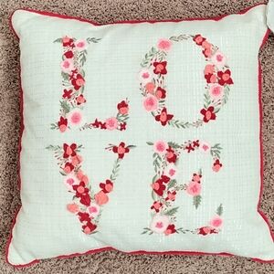 Décor Throw Pillow LOVE embroidered Pink Red Floral Valentines Day NWT